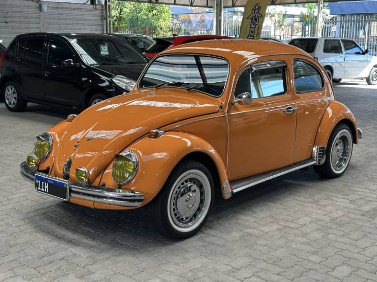VOLKSWAGEN - FUSCA - 1972/1972 - Laranja - R$ 45.000,00