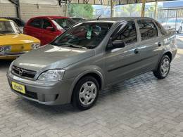 CHEVROLET - CORSA - 2008/2008 - Cinza - R$ 27.800,00