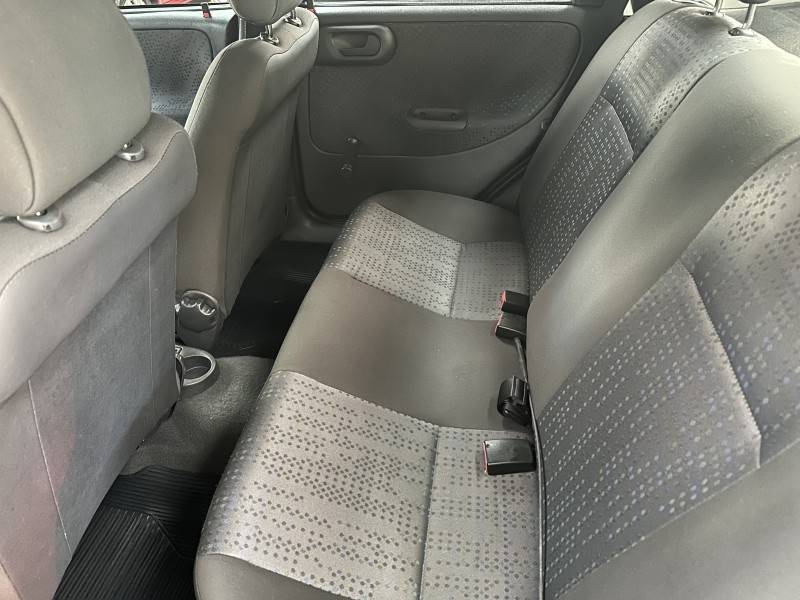 CHEVROLET - CORSA - 2008/2008 - Cinza - R$ 27.800,00
