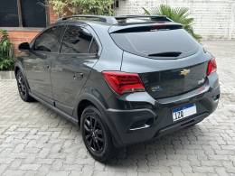 CHEVROLET - ONIX - 2019/2019 - Cinza - R$ 71.900,00