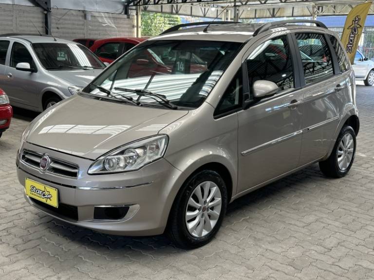 FIAT - IDEA - 2014/2014 - Bege - R$ 41.900,00