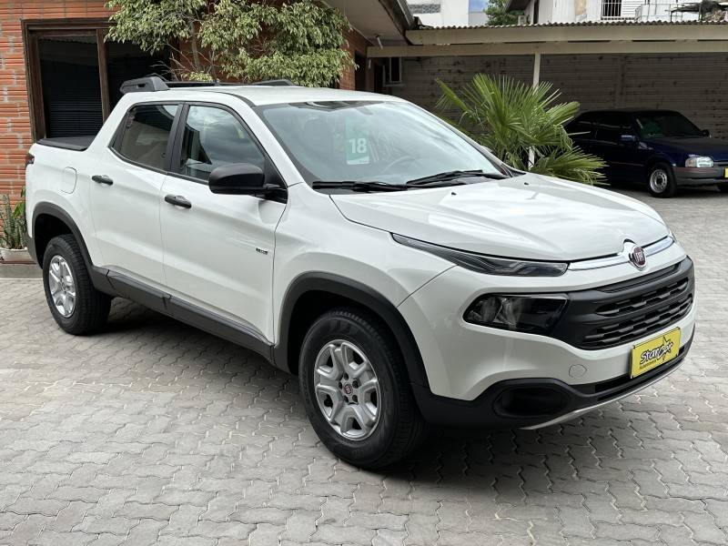 FIAT - TORO - 2018/2018 - Branca - R$ 95.900,00