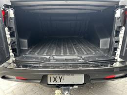 FIAT - TORO - 2018/2018 - Branca - R$ 95.900,00